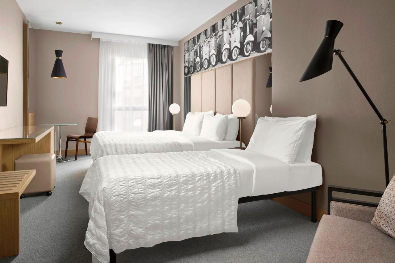 Le Meridien Visconti Roma Esterno foto