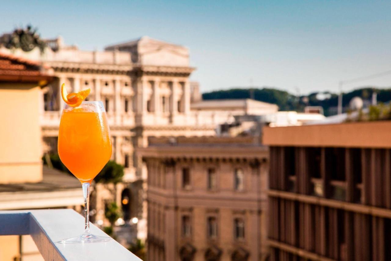 Le Meridien Visconti Roma Esterno foto