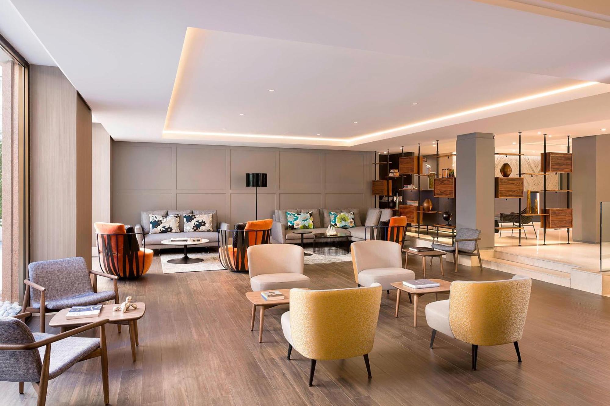 Le Meridien Visconti Roma Esterno foto