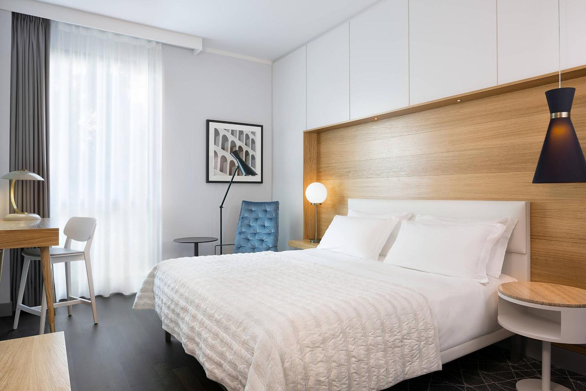 Le Meridien Visconti Roma Esterno foto