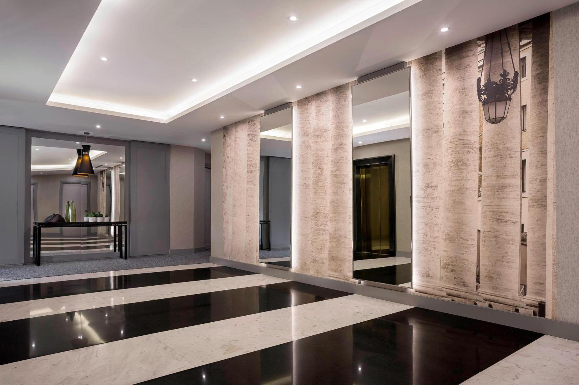 Le Meridien Visconti Roma Esterno foto