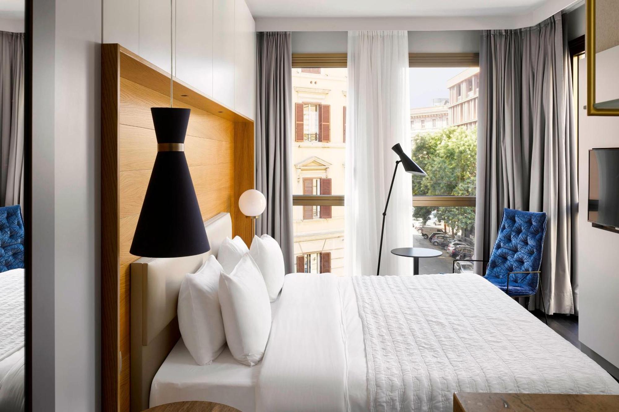 Le Meridien Visconti Roma Esterno foto