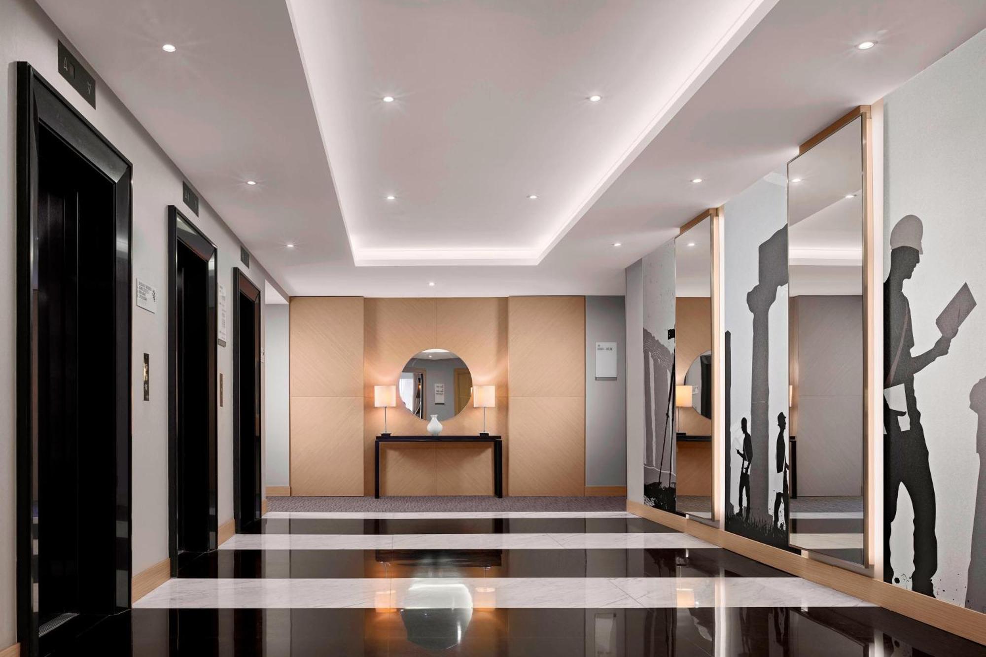 Le Meridien Visconti Roma Esterno foto